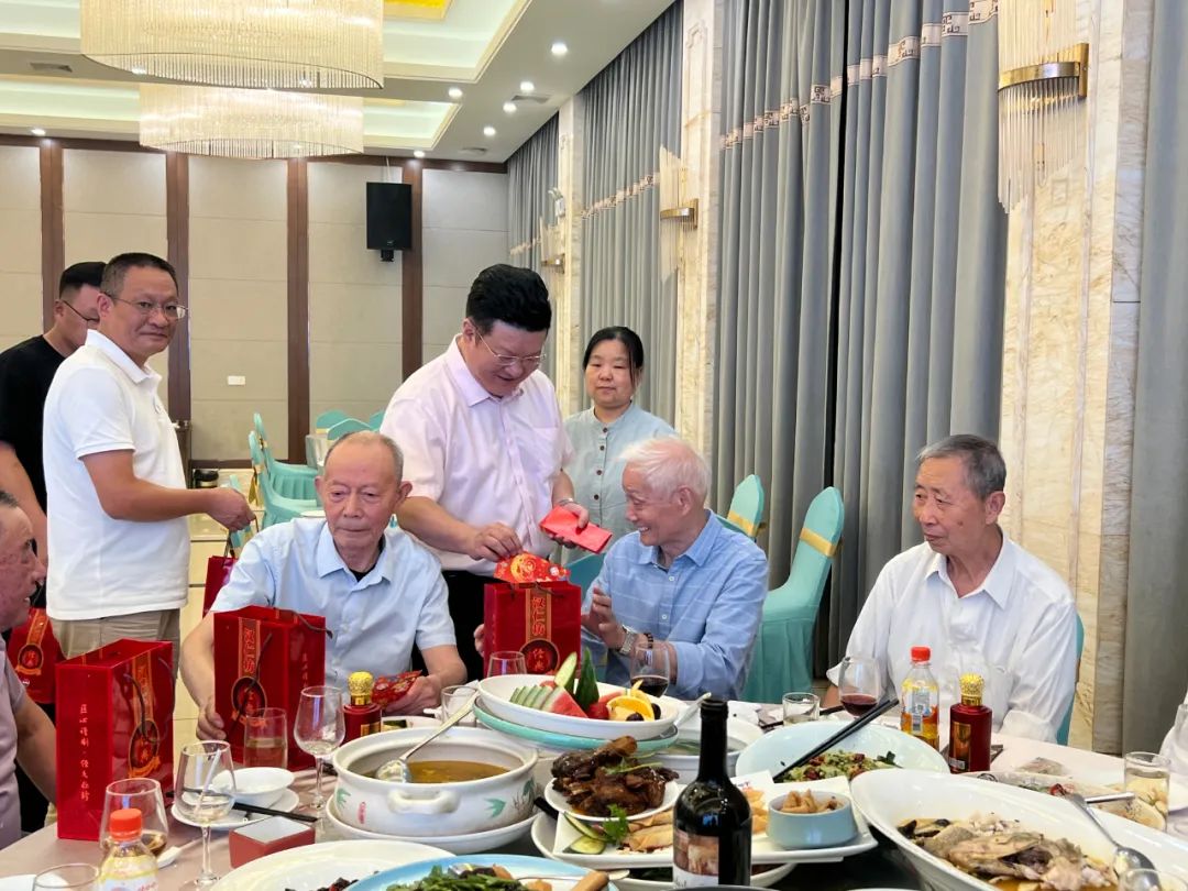 202307061374.jpg 202307061374.jpg